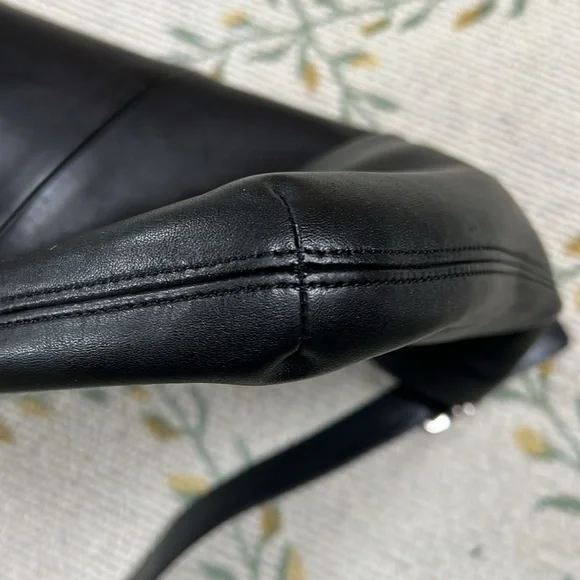 Vintage Coach MSD 9406 Genuine Leather Black Slim Shoulder Bag pristine - Picture 9 of 12